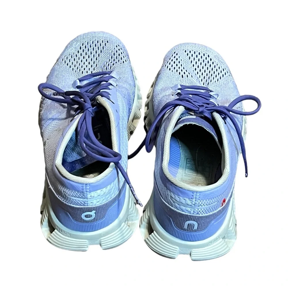 Women’s On Running On Cloud Sneakers Size 5 Purple - Picture 3 of 5